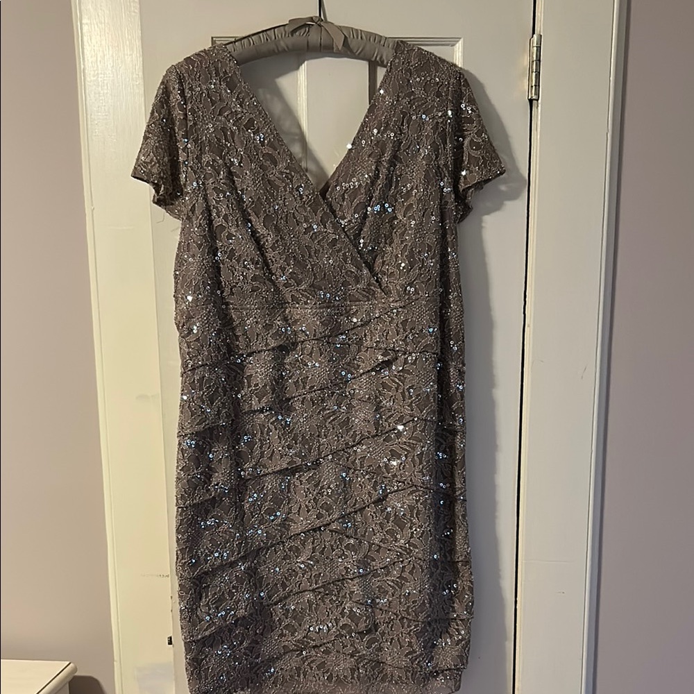 Elegant Sequin Lace Dress